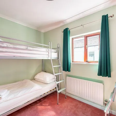 Lakeland Nook بيت للعطل كيسويك